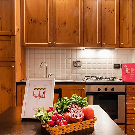Santa Chiara Apartment By Wonderful Italy Генуя Экстерьер фото
